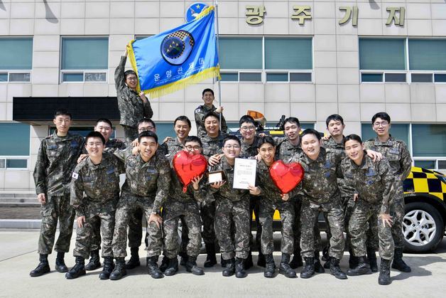 혈액암 환자에 새 생명 선물한 공군 병사…조혈모세포 기증