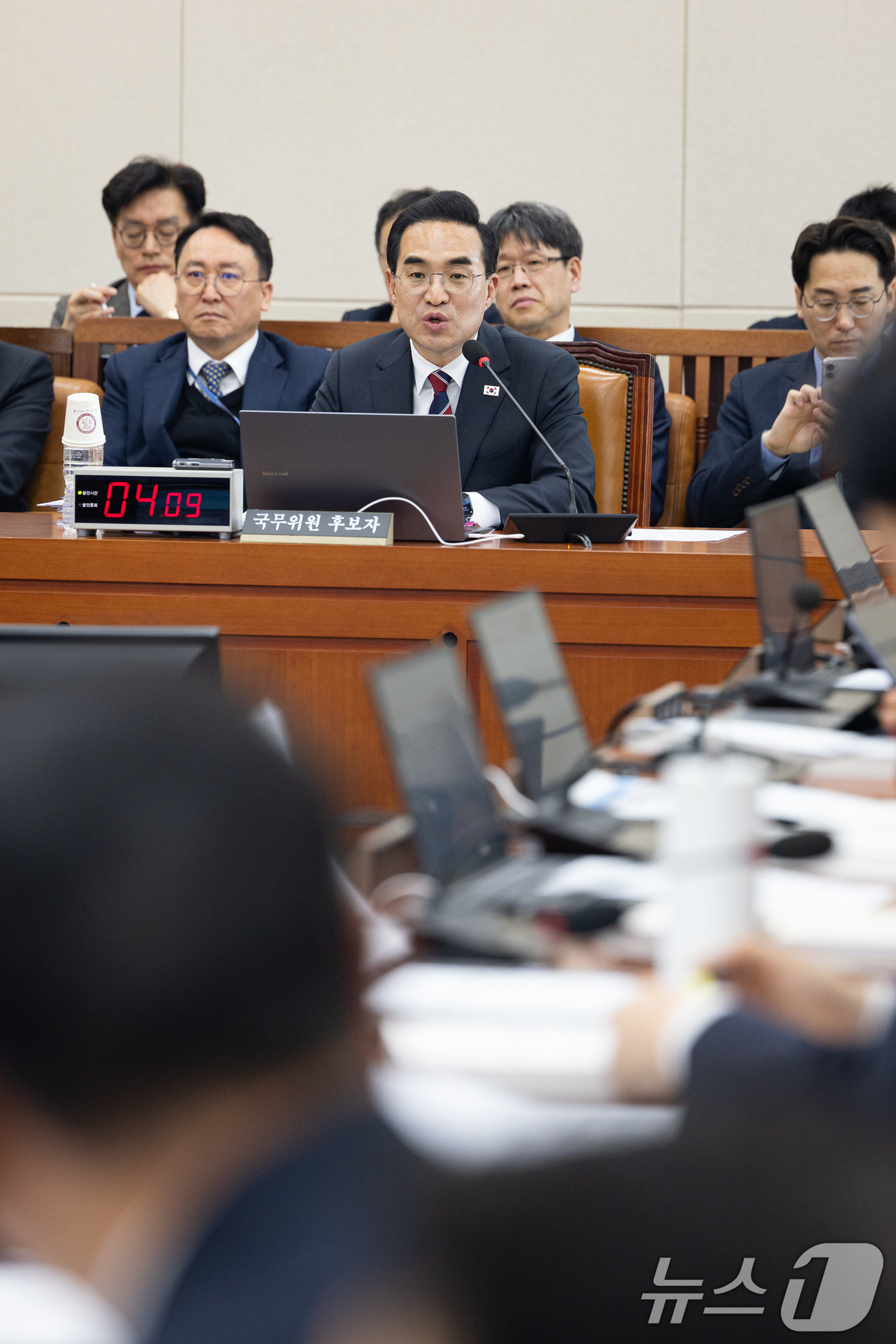 (서울=뉴스1) 유승관 기자 = 박홍근 기획예산처 장관 후보자가 23일 서울 여의도 국회에서 열린 인사청문회에 출석해 의원 질의에 답하고 있다. 2026.3.23/뉴스1