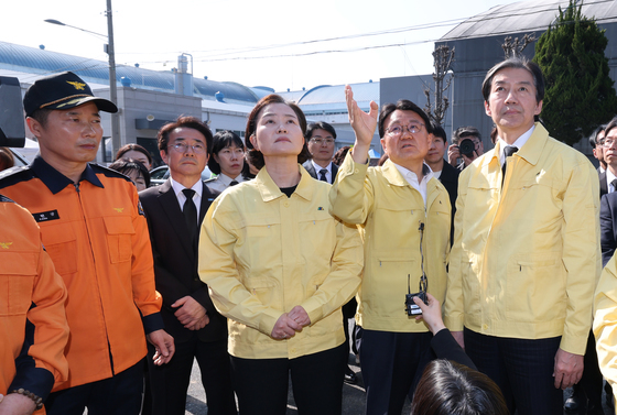 안전공업 현장 방문한 조국혁신당