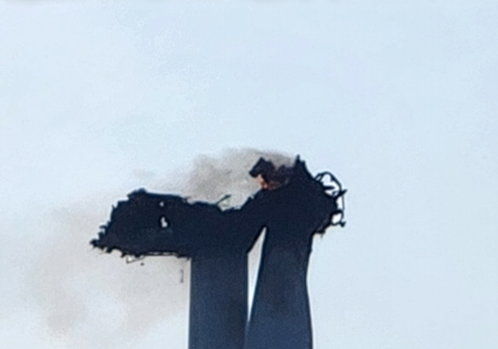 영덕 풍력발전기 화재 원인조사 착수…소방당국은 화재 진화 중