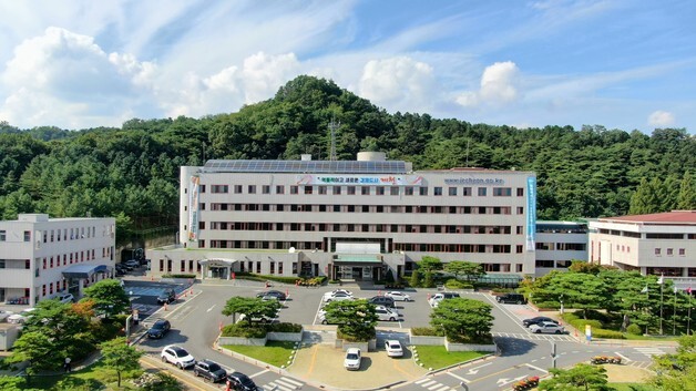 경찰 '지지자 명부 유출 의혹' 제천시 전 정책보좌관 강제수사