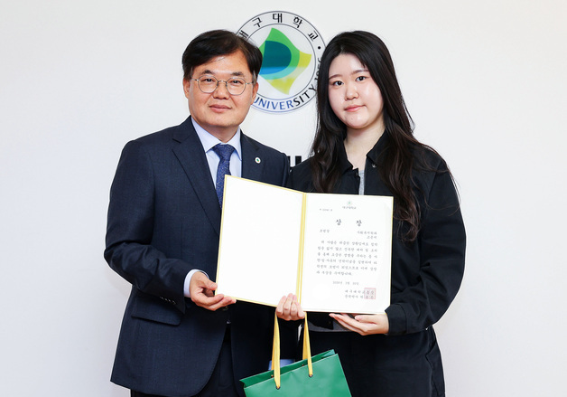 "누구 사탕 없나요?"…시내버스서 유학생 살린 새내기 여대생