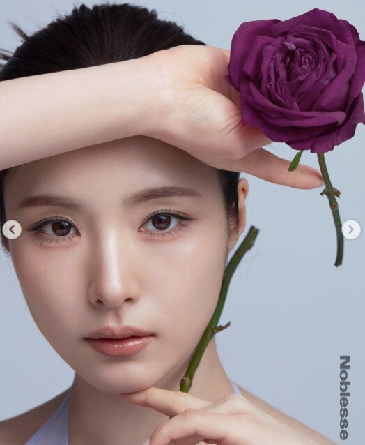 본문 이미지 - 신세경 인스타그램, 매거진 노블레스