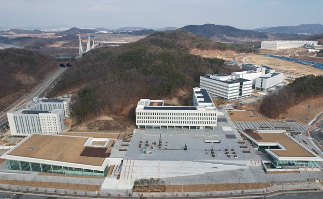 세종공동캠퍼스 분양형 2단계 착수, 공주대·충남대 첫 삽