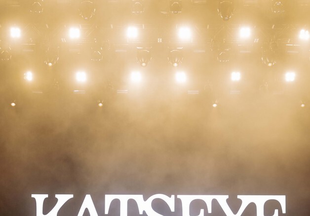 캣츠아이, 브라질서 10만 관객 '떼창'…'롤라팔루자 남미' 피날레