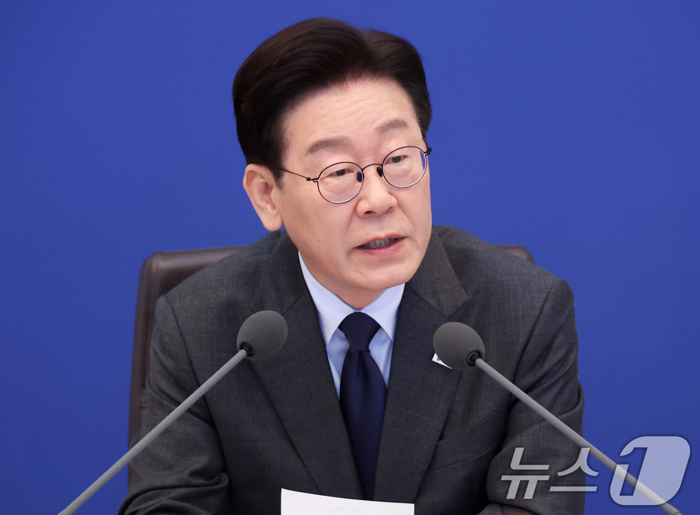 (서울=뉴스1) 허경 기자 = 이재명 대통령이 24일 청와대에서 열린 국무회의에서 발언하고 있다. (청와대통신사진기자단) 2026.3.24/뉴스1