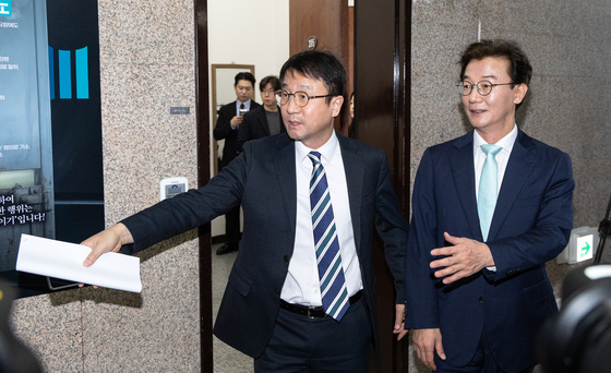 부산특별법, 행안위 소위 통과…공동 발의 1년 10개월 만에