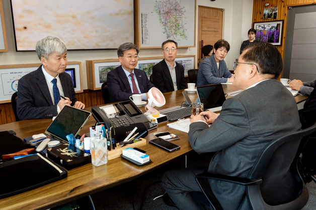 서천군·KIOST, 서해연구소 설립 시범사업 업무협약