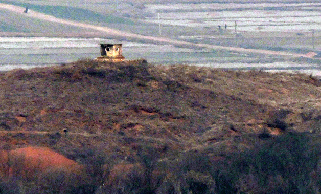 김정은 "韓 가장 적대국…철저히 배척"