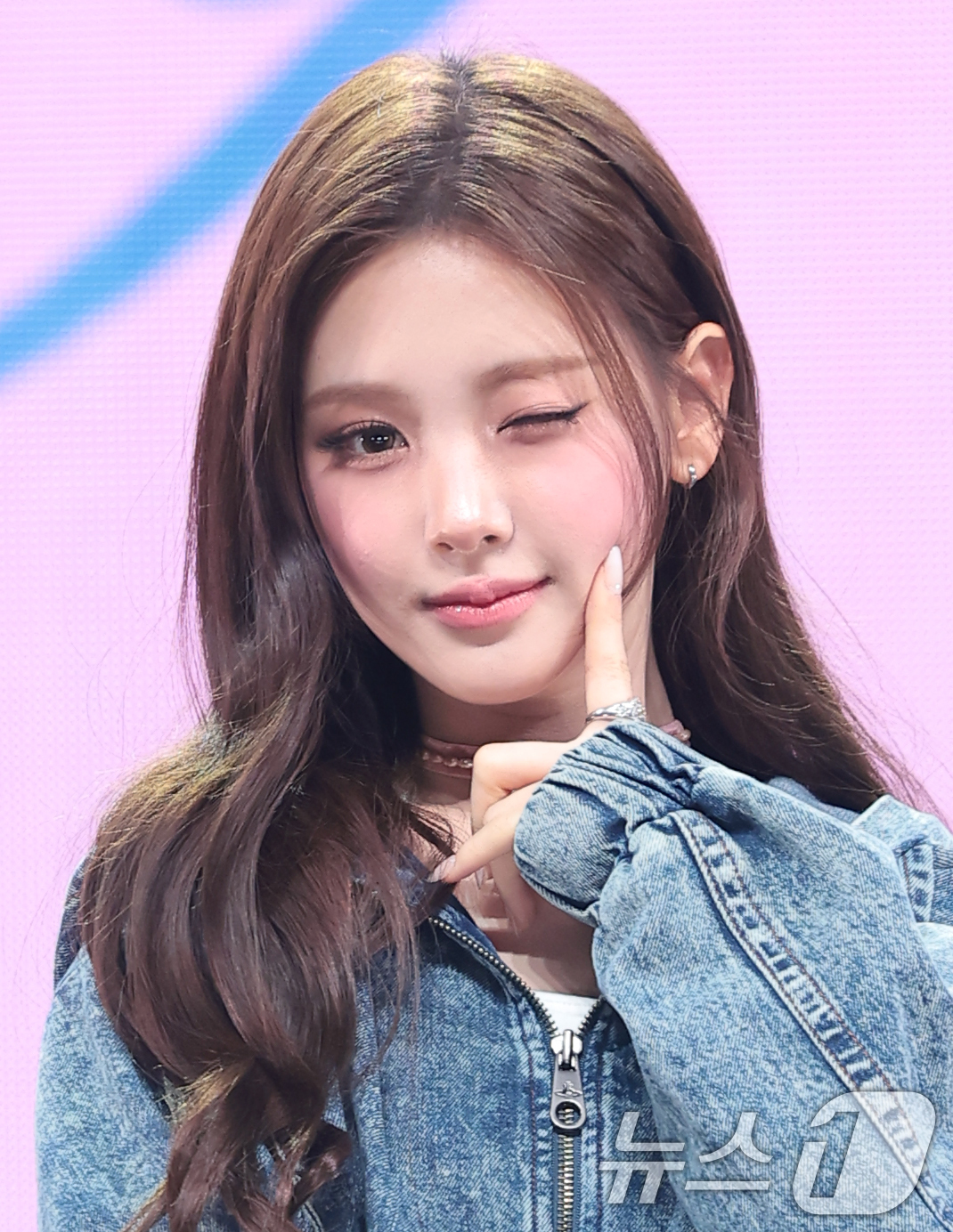 (서울=뉴스1) 권현진 기자 = 그룹 베이비돈크라이(Baby DONT cry) 이현이 24일 오후 서울 용산구 블루스퀘어 우리WON뱅킹홀에서 가진 미니 1집 ‘애프터 크라이(AFT …