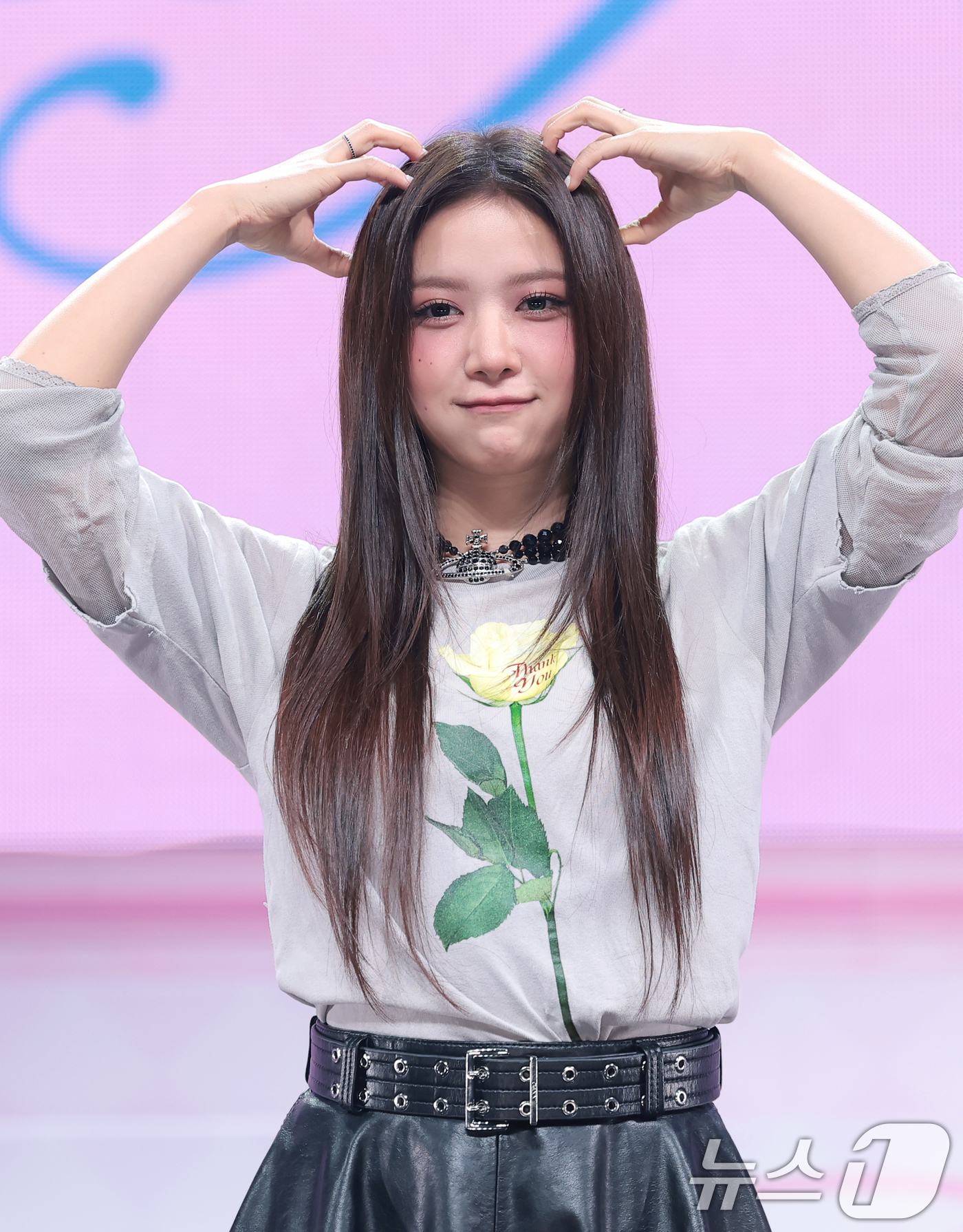 (서울=뉴스1) 권현진 기자 = 그룹 베이비돈크라이(Baby DONT cry) 쿠미가 24일 오후 서울 용산구 블루스퀘어 우리WON뱅킹홀에서 가진 미니 1집 ‘애프터 크라이(AFT …