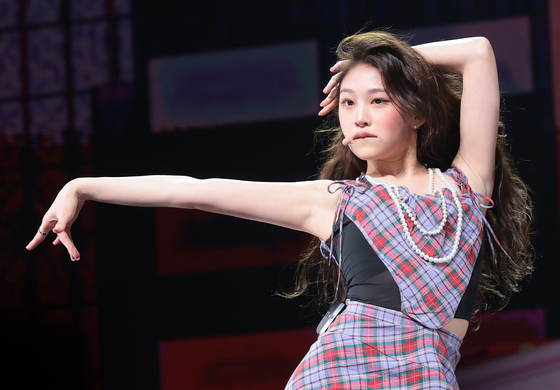 베니, 거침없는 무대