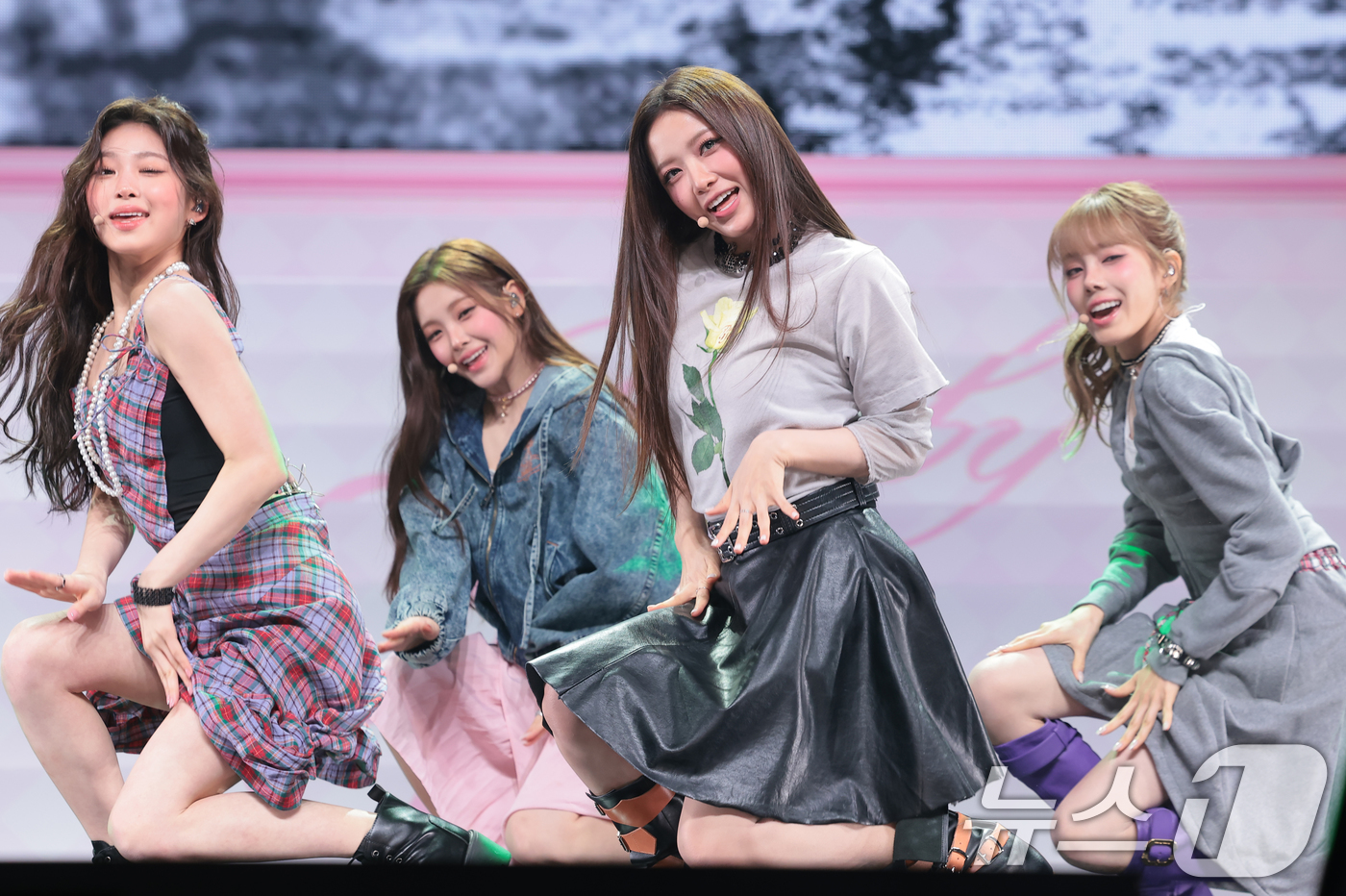 (서울=뉴스1) 권현진 기자 = 그룹 베이비돈크라이(Baby DONT cry)가 24일 오후 서울 용산구 블루스퀘어 우리WON뱅킹홀에서 가진 미니 1집 ‘애프터 크라이(AFTER …