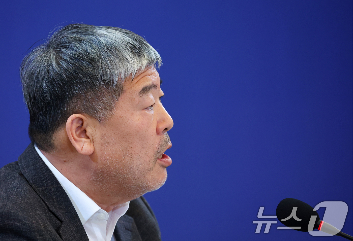 (서울=뉴스1) 허경 기자 = 김동명 한국노총 위원장이 24일 청와대에서 열린 한국노총 초청간담회에서 발언하고 있다. 2026.3.24/뉴스1