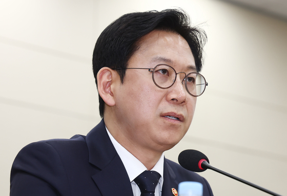 배경훈 "LGU+ IMSI 논란, 보안 낮을수 있지만 법률적 문제 아냐"