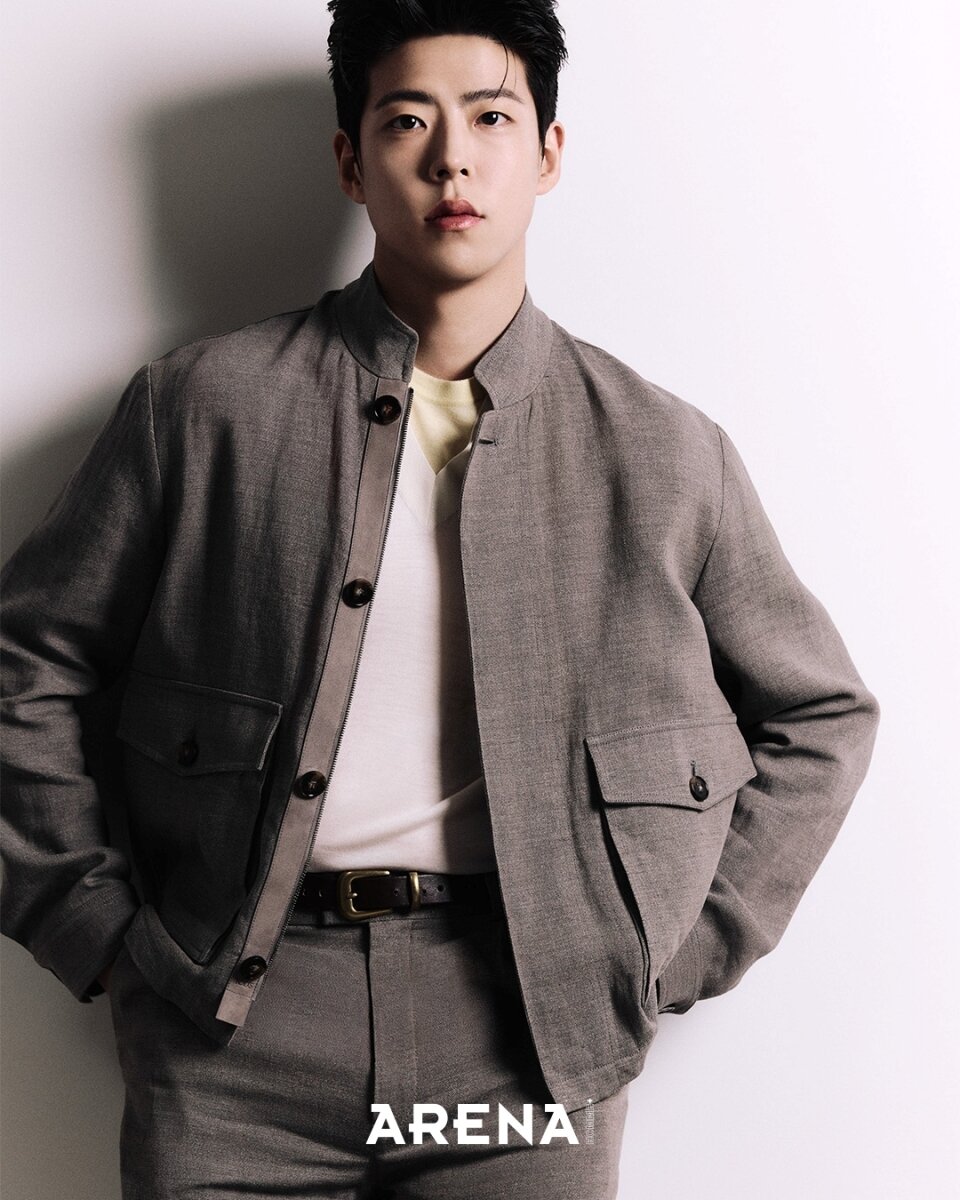 본문 이미지 - 아레나 옴므 플러스