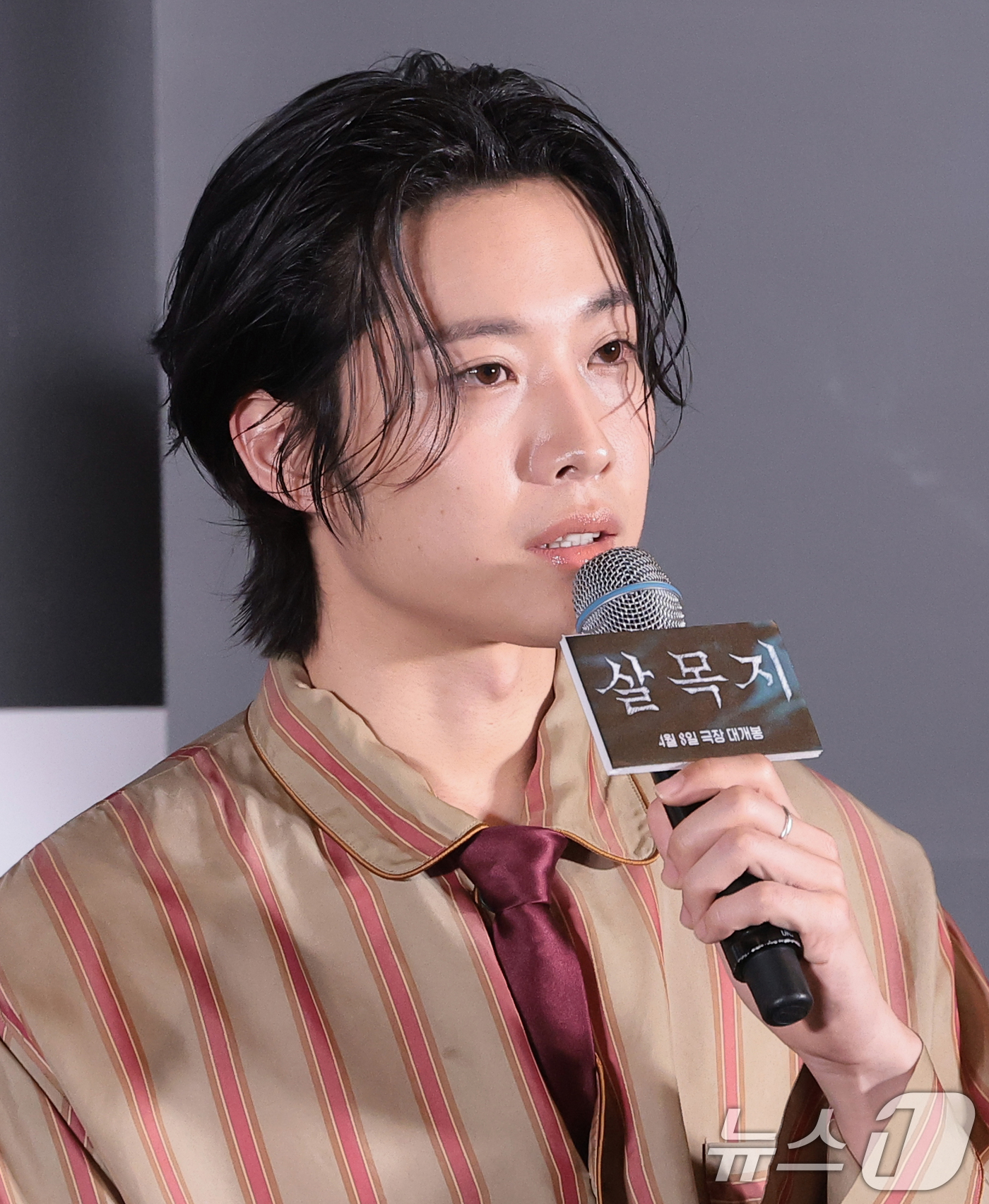 (서울=뉴스1) 권현진 기자 = 배우 이종원이 24일 오후 서울 용산구 CGV아이파크몰에서 열린 영화 ‘살목지’(감독 이상민) 언론배급시사회 및 기자간담회에 참석해 인사말을 하고 …