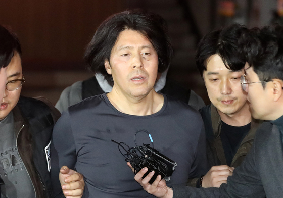 '항공사 기장 살해' 49세 김동환