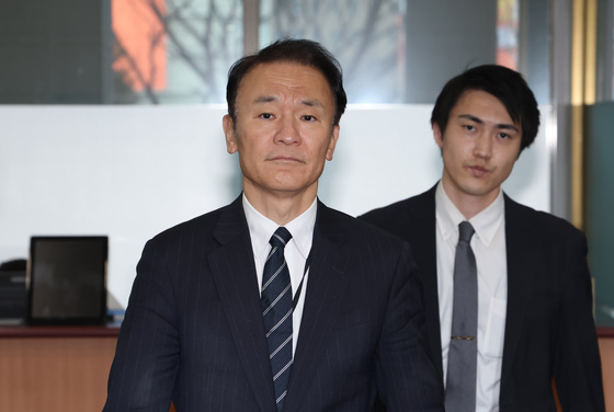 日, 고교 교과서에 '독도 영유권' 또 명시…정부, 강력 항의