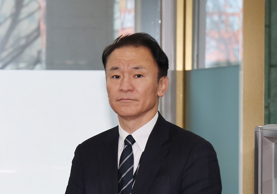 초치되는 마츠오 히로타카 日 총괄공사