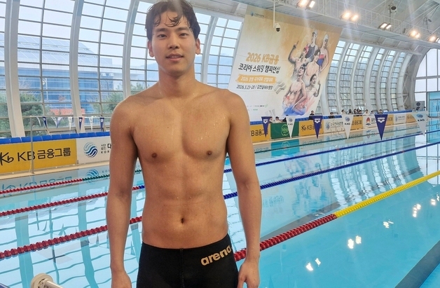 이주호, 수영 대표 선발전 남자 배영 200m 우승…AG 출전 유력
