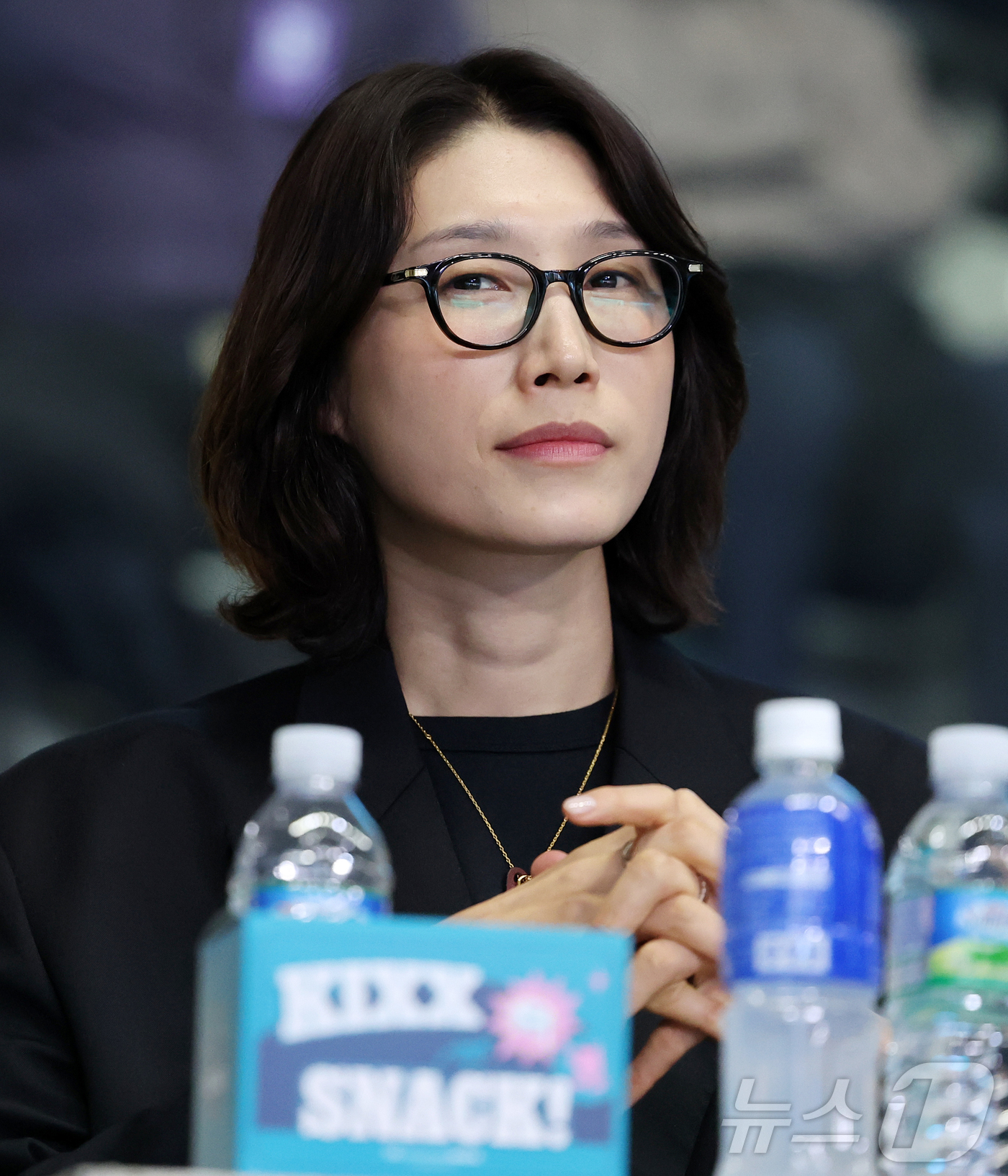 (서울=뉴스1) 김진환 기자 = 24일 오후 서울 중구 장충체육관에서 열린 2025-26 V리그 여자부 준플레이오프 GS칼텍스와 흥국생명의 경기, 지난 시즌을 끝으로 흥국생명에서 …
