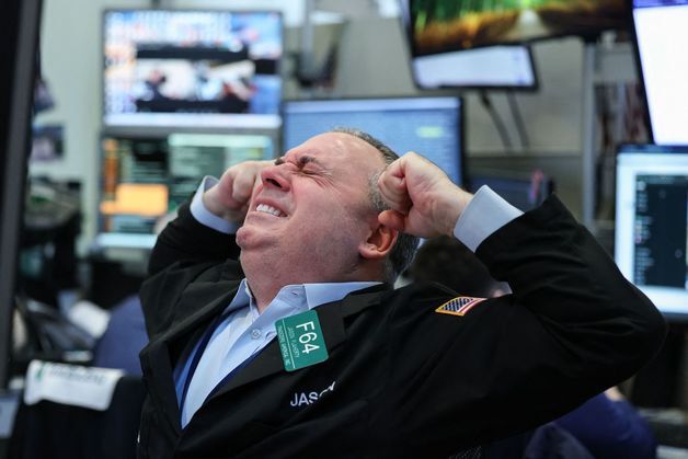 나스닥 0.8% 하락…중동 전쟁·금리 부담에 후퇴[뉴욕마감]