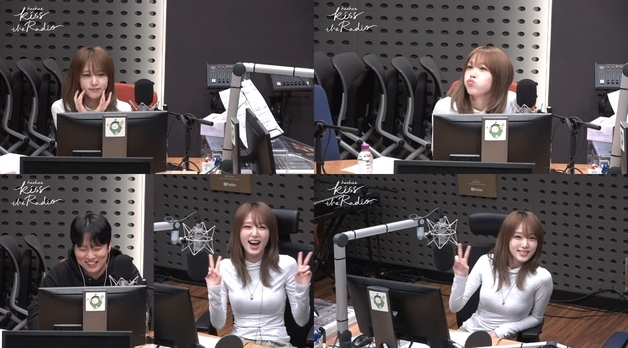 최예나, '키스 더 라디오'서 재기발랄 매력…"이정현과 챌린지 찍고파"