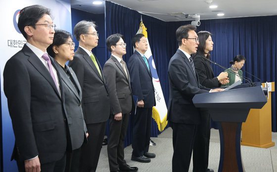 김민석 국무총리, 비상경제 대응체계 관련 브리핑