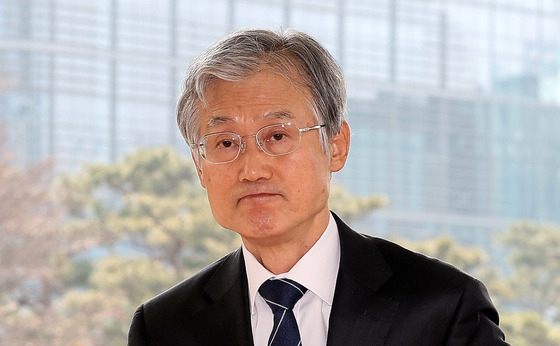 조희대 대법원장, 출근