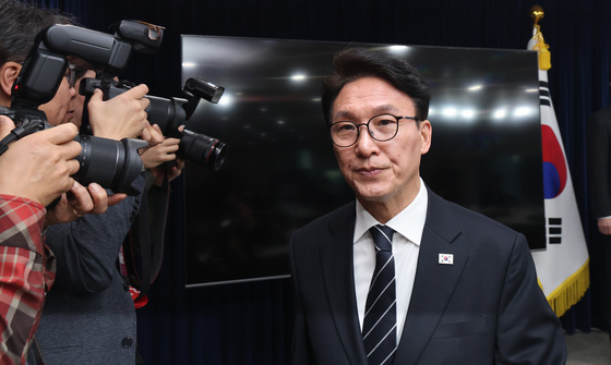 비상경제 대응체계 관련 브리핑 마친 김민석 총리