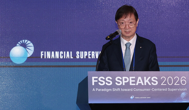 이찬진 금감원장 "지배구조 개선 입법으로 추진…4월 결론"