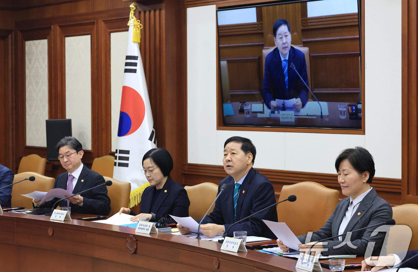 (서울=뉴스1) 임세영 기자 = 구윤철 부총리 겸 재정경제부 장관이 25일 서울 종로구 정부서울청사에서 열린 국가창업시대 전략회의에서 모두발언을 하고 있다.  2026.3.25/뉴 …