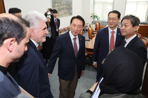 국회 방문한 주한 이란 대사