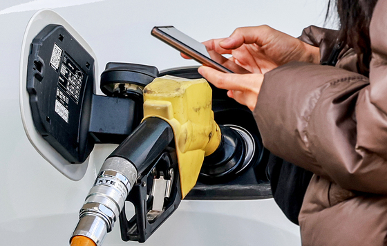 장기화 되는 중동 사태···국제유가 상승