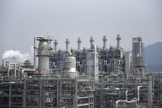 석화업계, 1분기 실적 '암울'…구조개편·신사업 속도 낸다