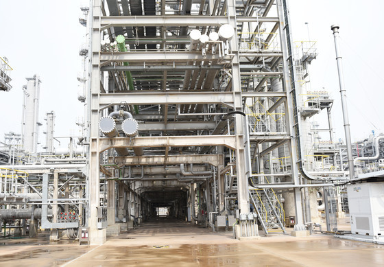 중기연 "중동 전쟁 장기화 대비…원부자재 수급 안정·수출시장 다변화 필요"