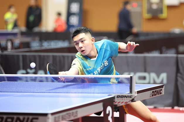 '15세 탁구 기대주' 중학생 이승수 고등부 제패