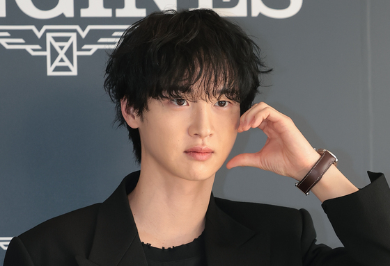 장동윤, 볼하트 플러팅