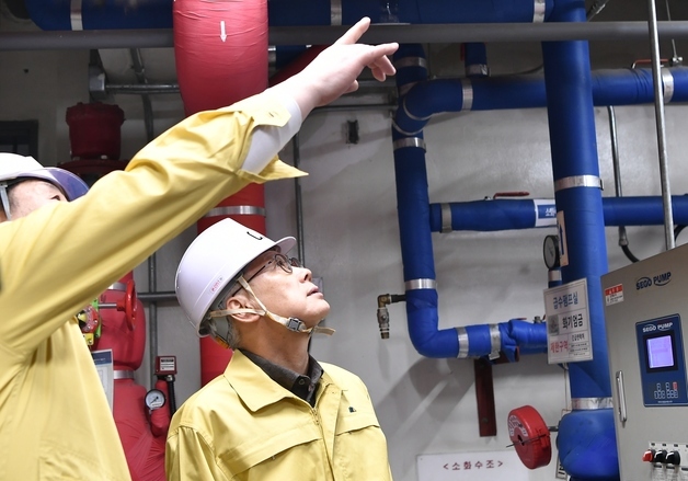 윤두현 GKL 사장 "현장 빈틈 없어야"… 봄철 특별 안전 점검 실시