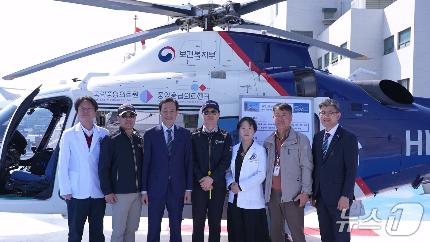 본문 이미지 - 우상호 더불어민주당 강원특별자치도지사 후보는 25일 원주 부론산업단지와 연세대 원주세브란스기독병원을 방문하는 등 '원주·횡성권 현장 정책투어'를 실시했다.(우상호 후보 측 제공. 재판매 및 DB 금지)/뉴스1