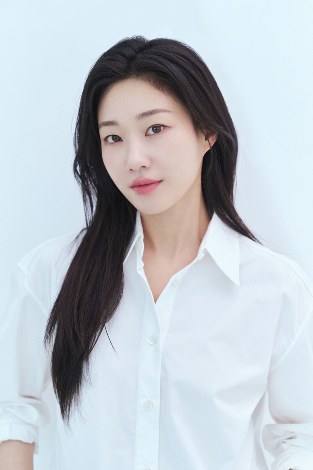 본문 이미지 - 배우 하윤경 / 호두앤유