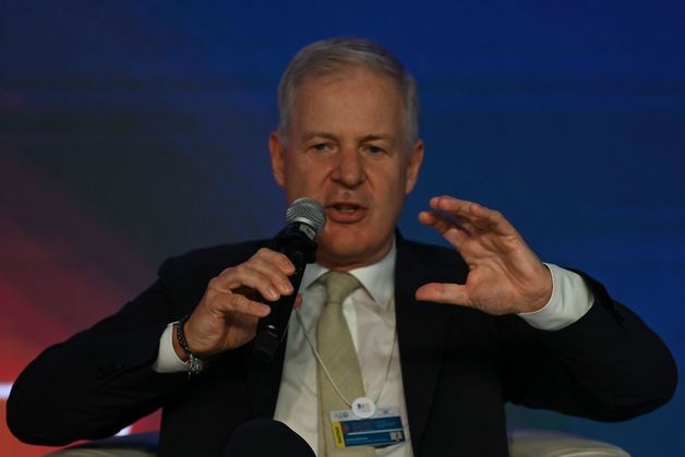 국제상공회의소 사무총장 "중동 전쟁, 현대 최악의 산업 위기 초래할 수도"