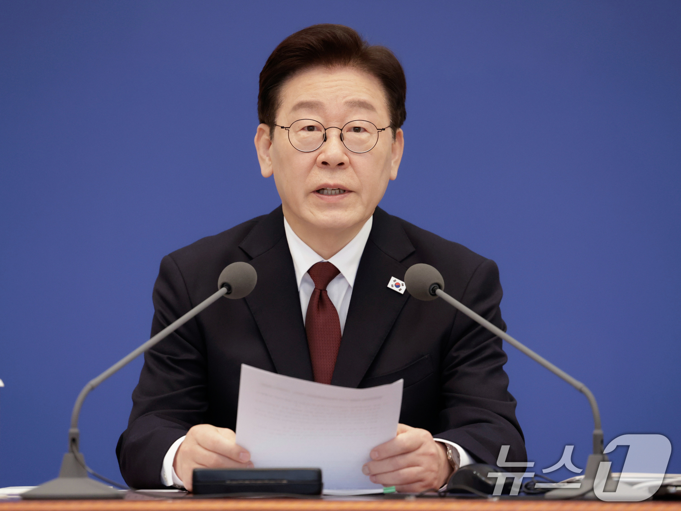 (서울=뉴스1) 허경 기자 = 이재명 대통령이 26일 청와대에서 열린 제2차 비상경제점검회의에서 발언하고 있다. (청와대통신사진기자단) 2026.3.26/뉴스1