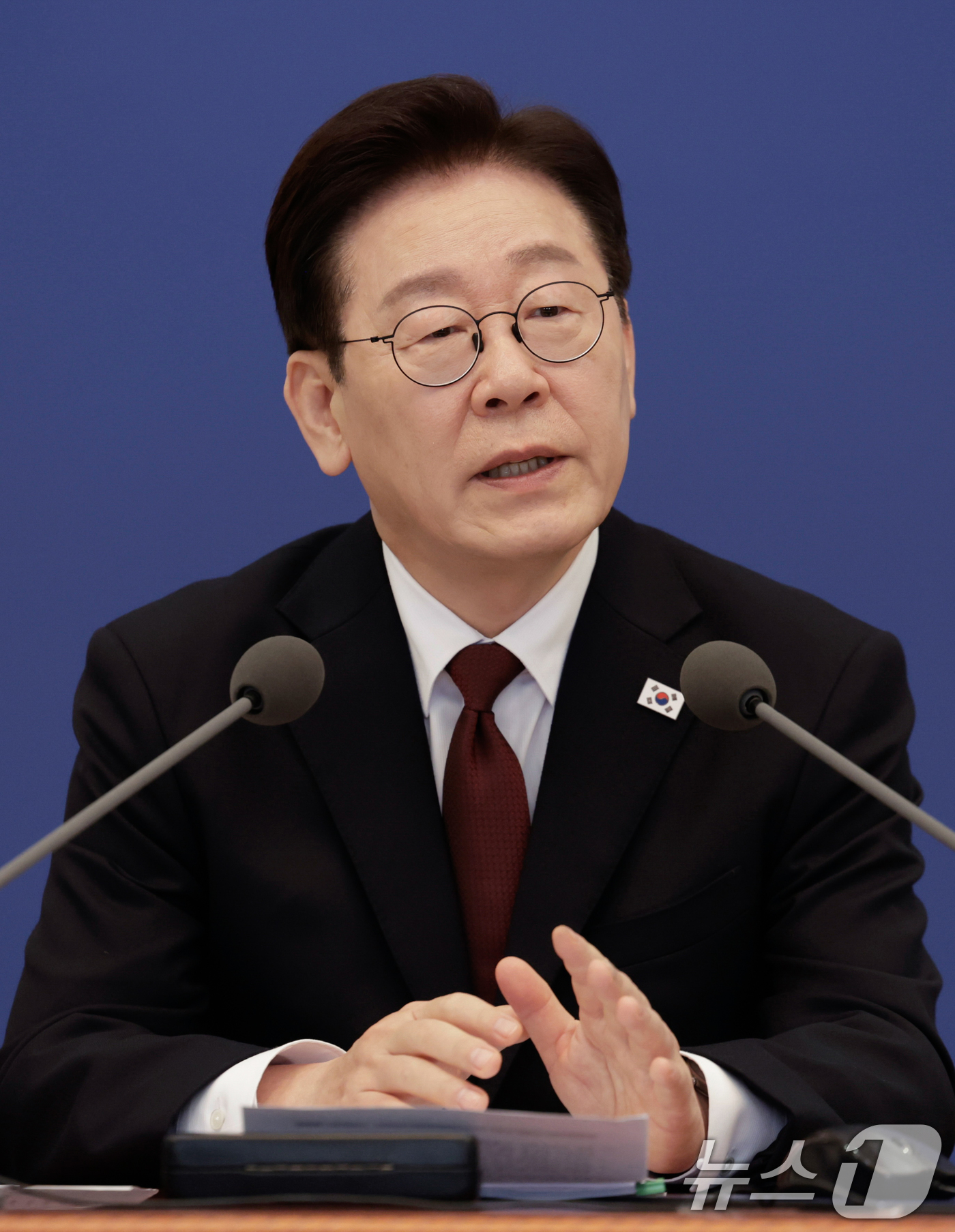 (서울=뉴스1) 허경 기자 = 이재명 대통령이 26일 청와대에서 열린 제2차 비상경제점검회의에서 발언하고 있다. (청와대통신사진기자단) 2026.3.26/뉴스1