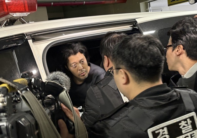 '부산 항공사 기장 살해' 김동환 구속 기소