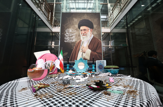 주한이란대사관에서 열린 미국 비판 전시