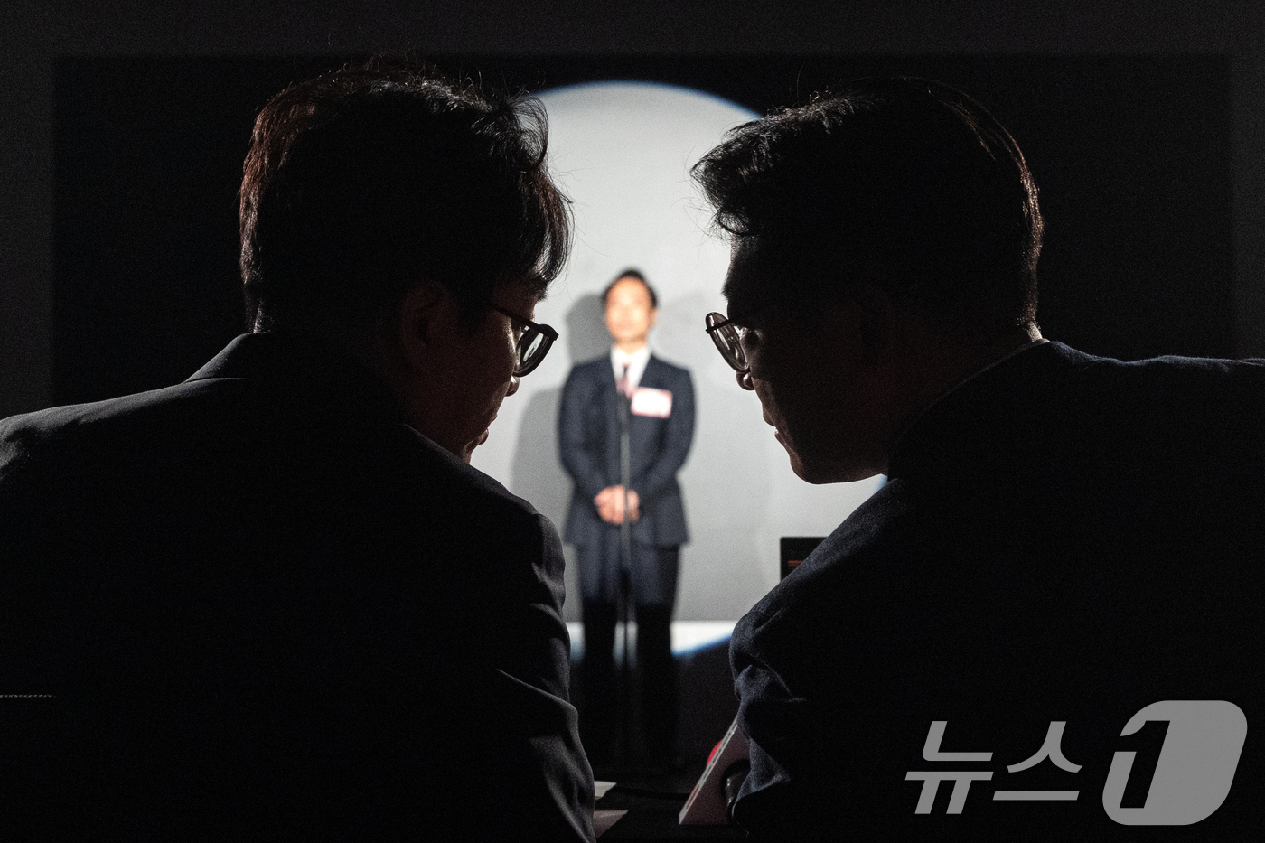 (서울=뉴스1) 이승배 기자 = 26일 서울 여의도 국민의힘 중앙당사에서 열린 '광역의원 비례 청년 공개 오디션'에서 심사위원들이 심사를 진행하고 있다. 2026.3.26/뉴스1