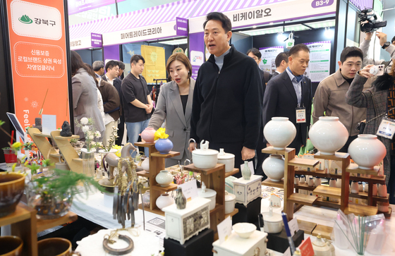 소상공인 힘보탬 박람회 전시 부스 찾은 오세훈 시장