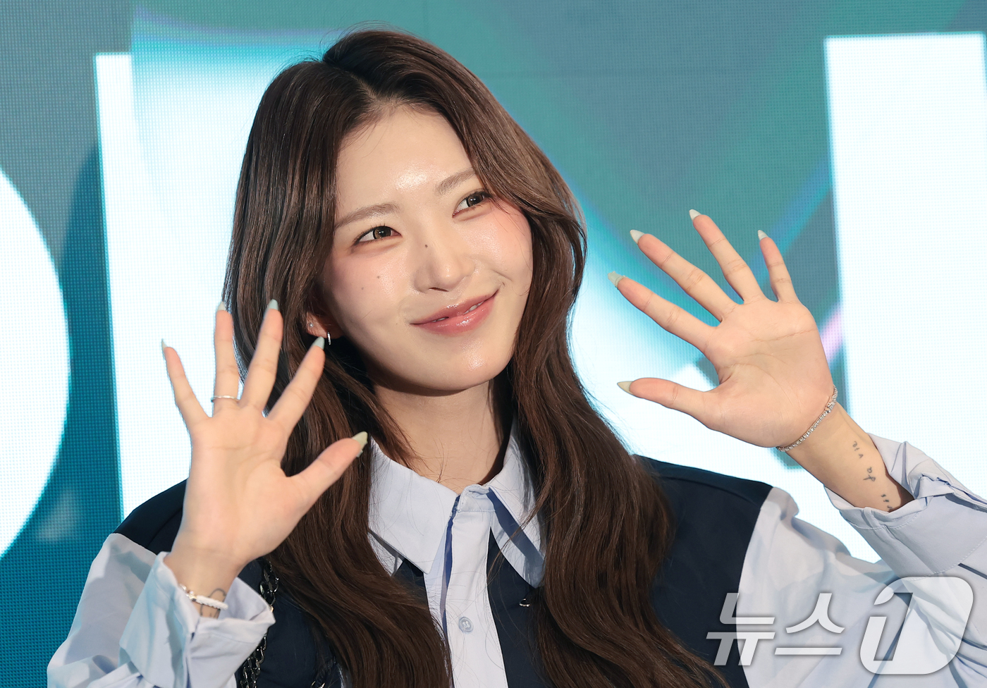 (서울=뉴스1) 권현진 기자 = 인플루언서 최준희가 26일 서울 중구 동대문디자인플라자(DDP)에서 열린 ‘패션코드(Fashion KODE) 2026 F/W‘ 페노메논시퍼 패션쇼에 …